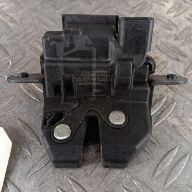 Serrure de hayon FIAT 500X