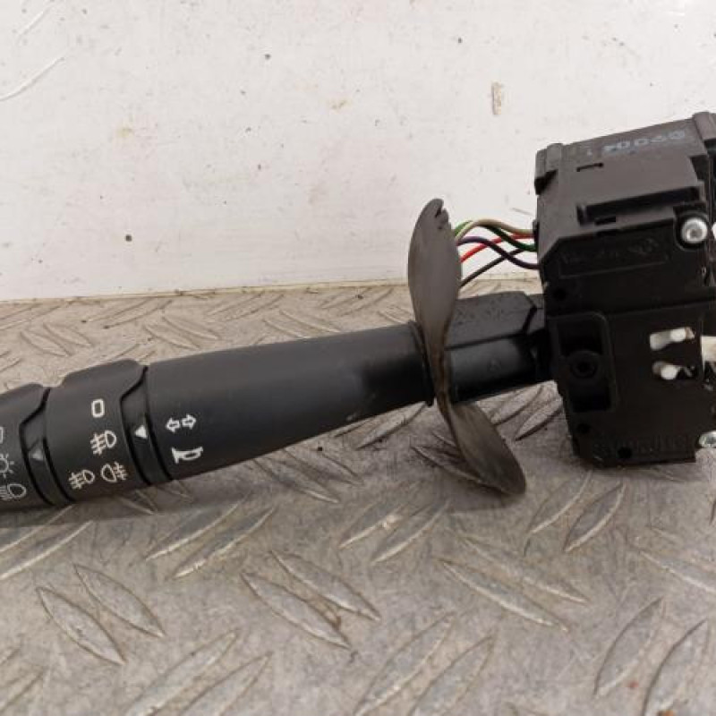 Commodo phare RENAULT CLIO 2