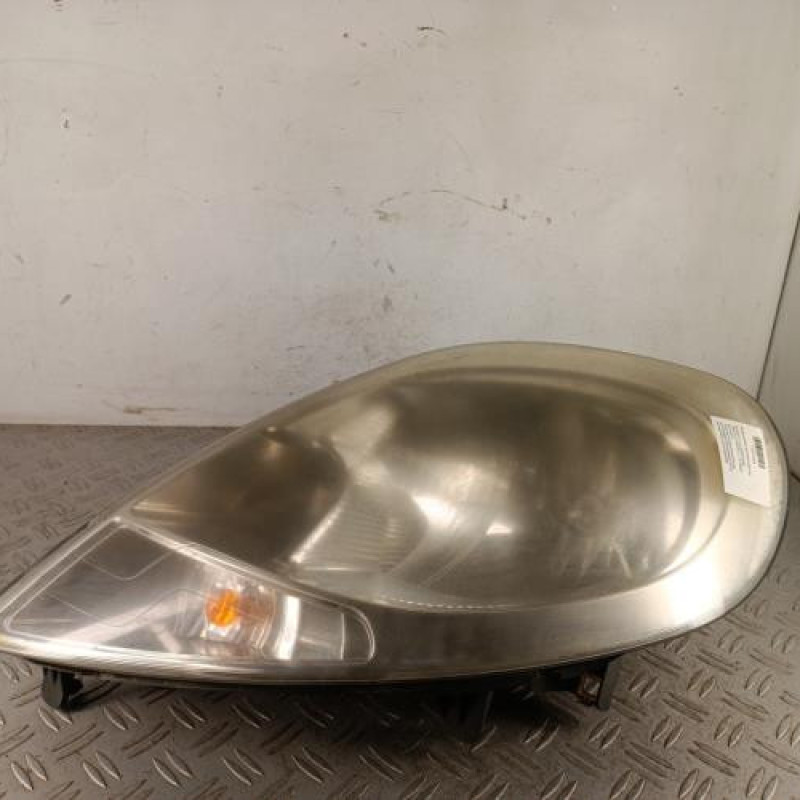 Optique avant principal gauche (feux)(phare) RENAULT TRAFIC 2