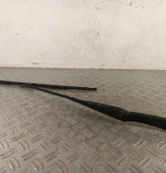 Bras essuie glace avant gauche DACIA DUSTER 1 Photo n°1