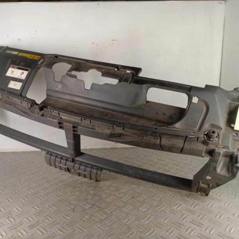 Armature avant, Masque avant PEUGEOT 308 2