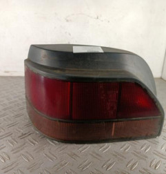 Feu arriere principal gauche (feux) RENAULT CLIO 1 Photo n°1