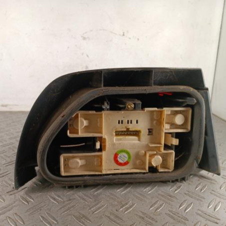 Feu arriere principal gauche (feux) RENAULT CLIO 1