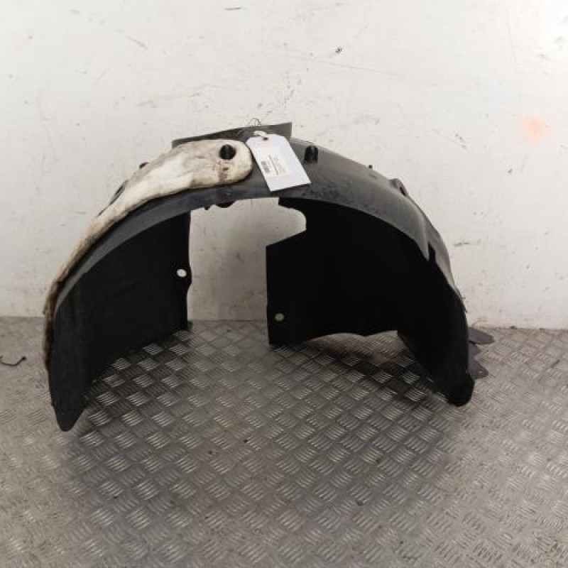 Pare boue avant droit RENAULT CLIO 5