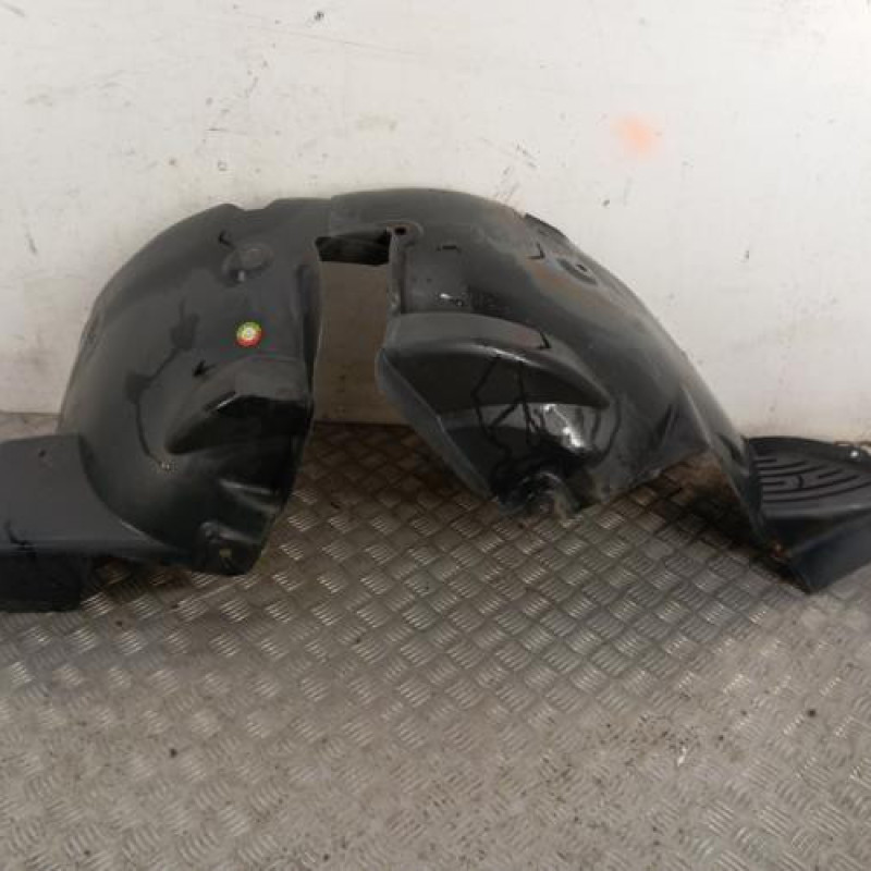 Pare boue avant gauche RENAULT MASTER 3