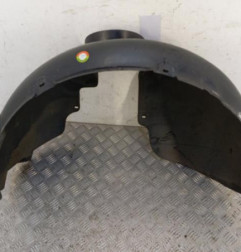 Pare boue avant droit VOLKSWAGEN UP Photo n°1