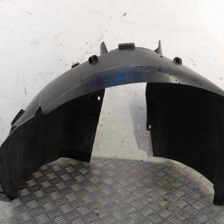 Pare boue avant gauche PEUGEOT 207 Photo n°1