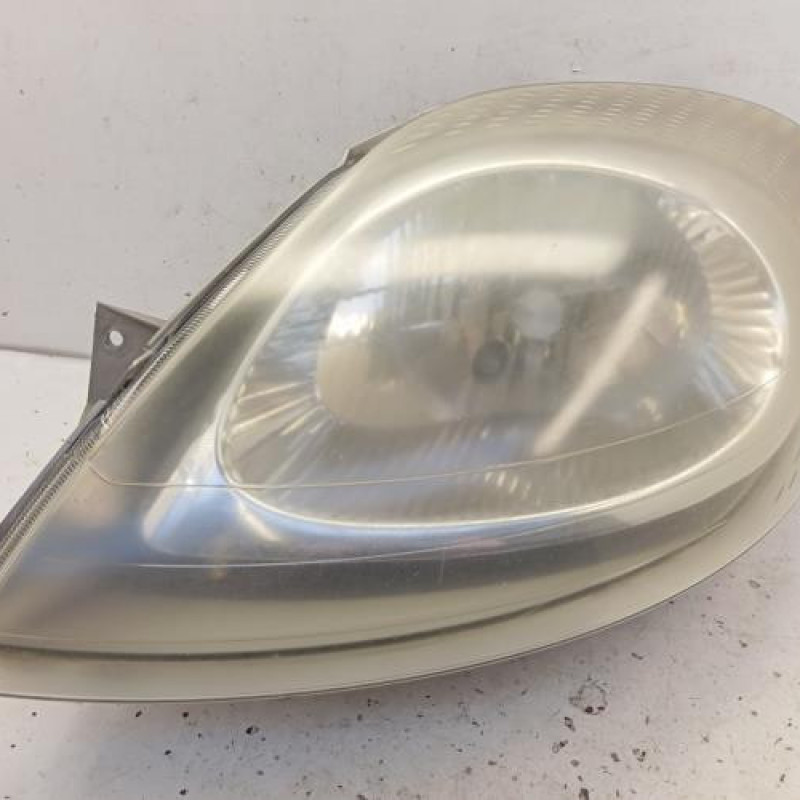 Optique avant principal gauche (feux)(phare) RENAULT TRAFIC 2
