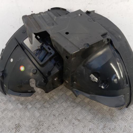 Pare boue avant gauche RENAULT TRAFIC 3 COURT