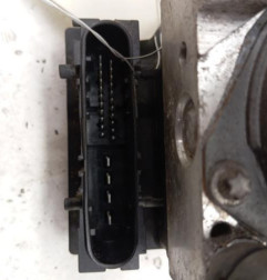 Bloc ABS (freins anti-blocage) NISSAN MICRA 3 Photo n°3