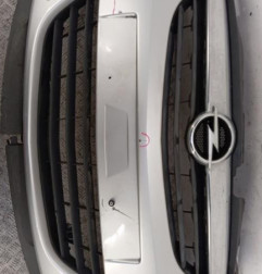 Pare choc avant OPEL CORSA D Photo n°4