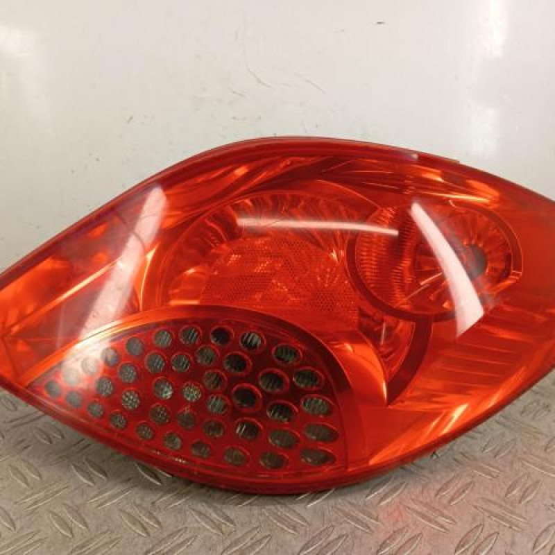 Feu arriere principal droit (feux) PEUGEOT 207