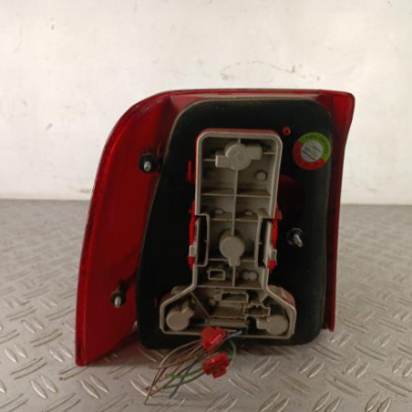 Feu arriere principal droit (feux) VOLKSWAGEN PASSAT 4