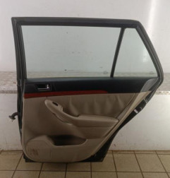 Porte arriere droit TOYOTA AVENSIS 2