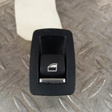 Interrupteur de leve vitre arriere droit BMW X6 F16 Photo n°1