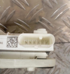 Serrure arriere gauche BMW X6 F16 Photo n°6