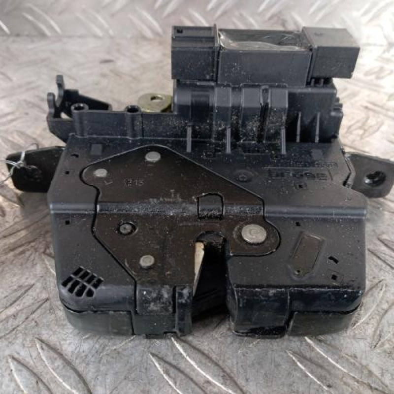 Serrure de hayon BMW X6 F16