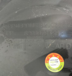 Pare boue avant droit RENAULT MEGANE 2 Photo n°7