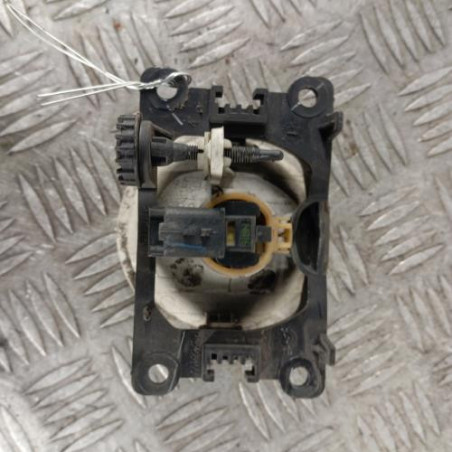 Anti brouillard droit (feux) PEUGEOT 3008 1