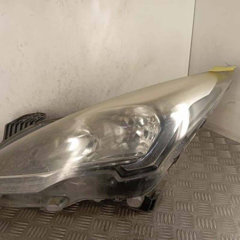 Optique avant principal gauche (feux)(phare) PEUGEOT 3008 1