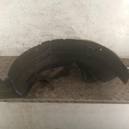 Pare boue arriere droit PEUGEOT 208 2