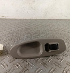 Interrupteur de leve vitre avant droit NISSAN ALMERA TINO Photo n°1