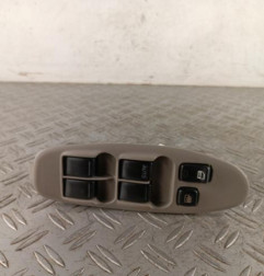 Interrupteur de leve vitre avant gauche NISSAN ALMERA TINO Photo n°1