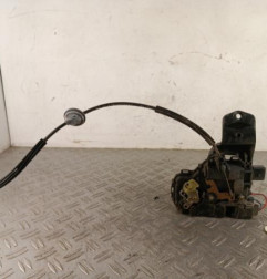 Serrure avant gauche VOLKSWAGEN PASSAT 4 Photo n°1