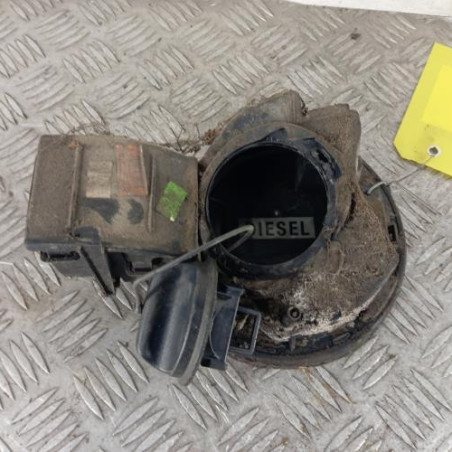 Trappe d'essence RENAULT CLIO 4