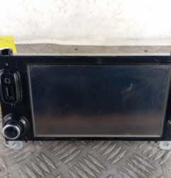 Ecran GPS RENAULT CLIO 4 Photo n°1