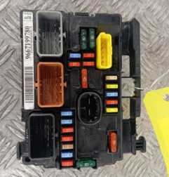 Boitier servitude moteur (BSM) PEUGEOT 207 Photo n°1