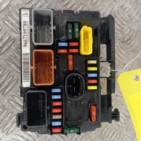 Boitier servitude moteur (BSM) PEUGEOT 207 Photo n°1