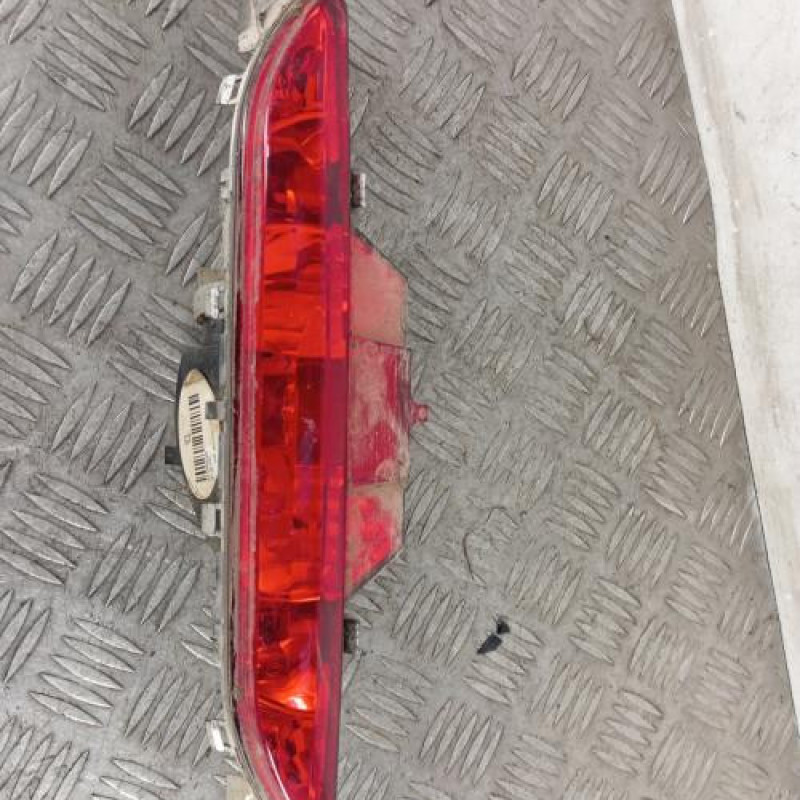 Anti brouillard arriere PEUGEOT 208 2