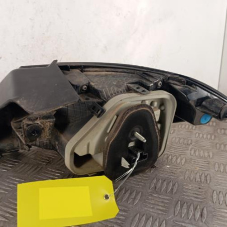 Feu arriere principal gauche (feux) PEUGEOT 208 2