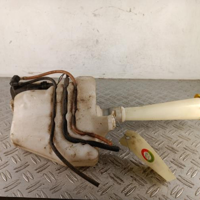 Vase de lave glace NISSAN ALMERA TINO Vase de lave glace NISSAN ALMERA TINO