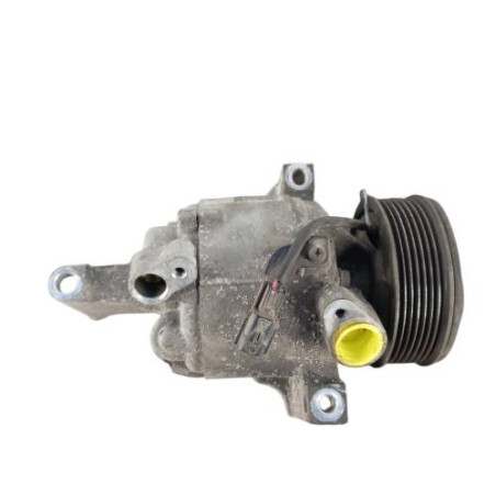 Compresseur clim RENAULT TWINGO 3 Photo n°1
