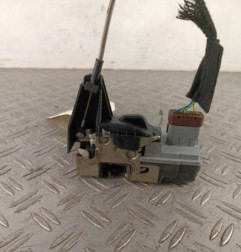 Serrure avant droit PEUGEOT 307