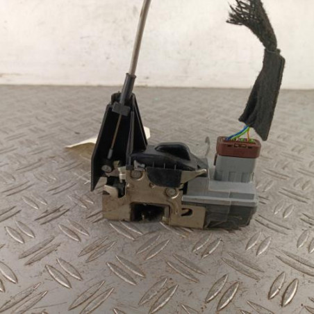 Serrure avant droit PEUGEOT 307