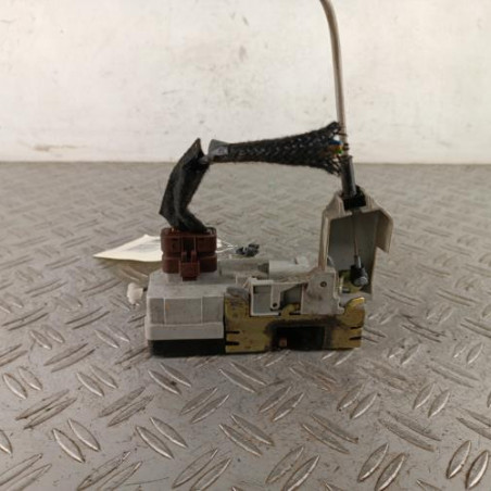 Serrure avant gauche PEUGEOT 307