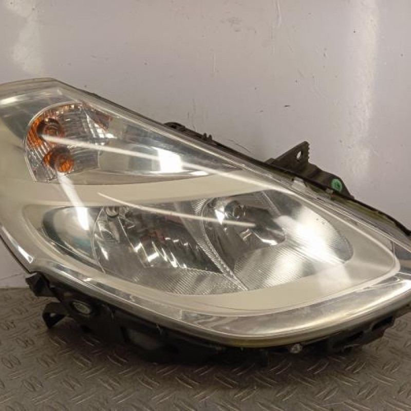Optique avant principal droit (feux)(phare) RENAULT CLIO 3