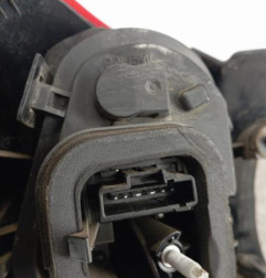 Feu arriere principal droit (feux) CITROEN C4 2 Photo n°4