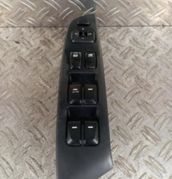 Interrupteur de leve vitre avant gauche HYUNDAI IX 35 Photo n°1