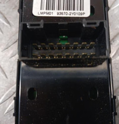 Interrupteur de leve vitre avant gauche HYUNDAI IX 35 Photo n°3