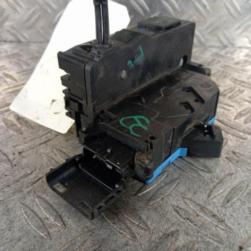 Serrure arriere droit PEUGEOT 207 Serrure arriere droit PEUGEOT 207