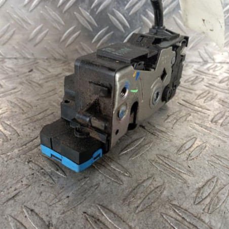 Serrure arriere droit PEUGEOT 207