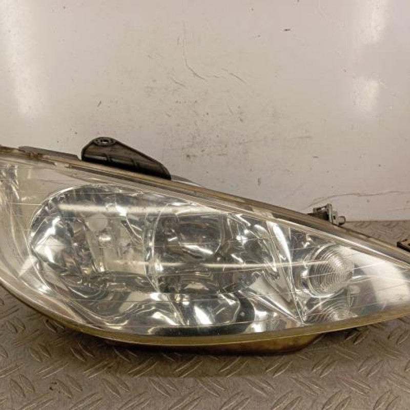 Optique avant principal droit (feux)(phare) PEUGEOT 206