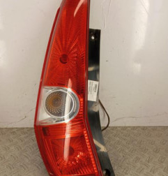 Feu arriere principal gauche (feux) SUZUKI SPLASH Photo n°1