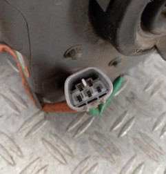 Optique avant principal droit (feux)(phare) TOYOTA YARIS VERSO Photo n°5