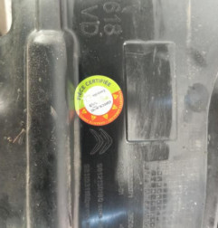 Pare boue avant droit CITROEN C3 3 Photo n°3