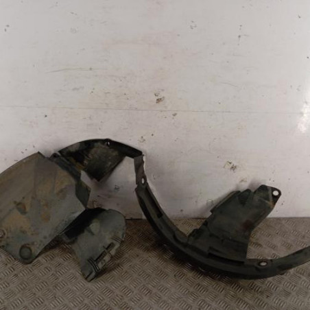 Pare boue avant droit RENAULT CLIO 2